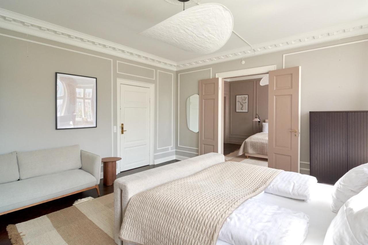 220sqm Designer - Center - Private Balcony Appartement