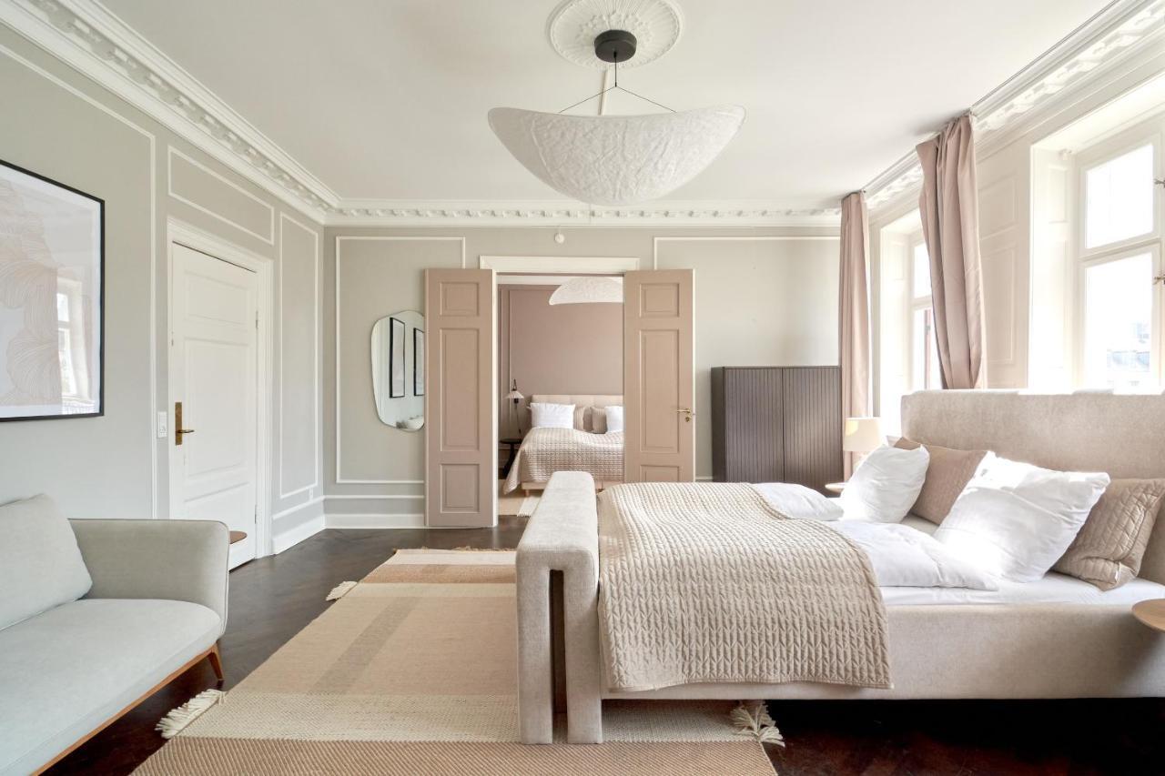 220sqm Designer - Center - Private Balcony * Copenhaga