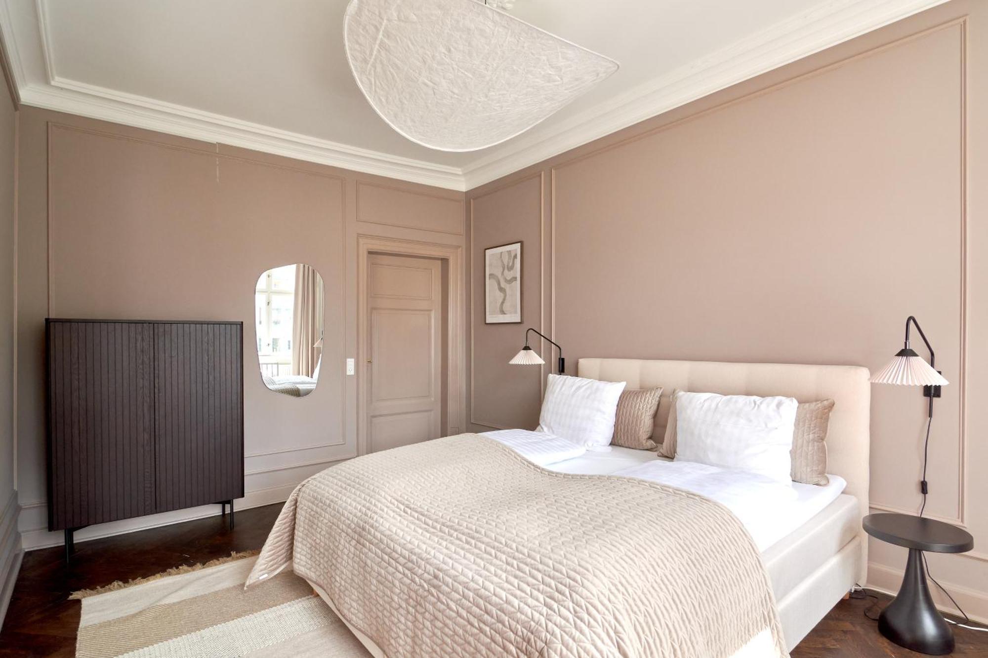 220sqm Designer - Center - Private Balcony Appartement